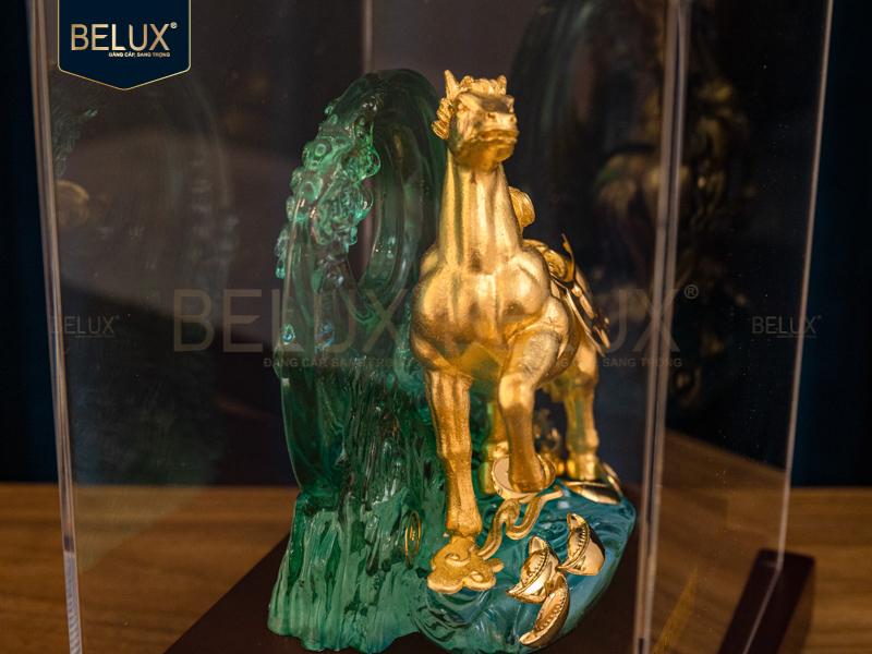 Tượng Ngựa Tuấn Mã dát vàng 24k&nbsp;18x15x12cm